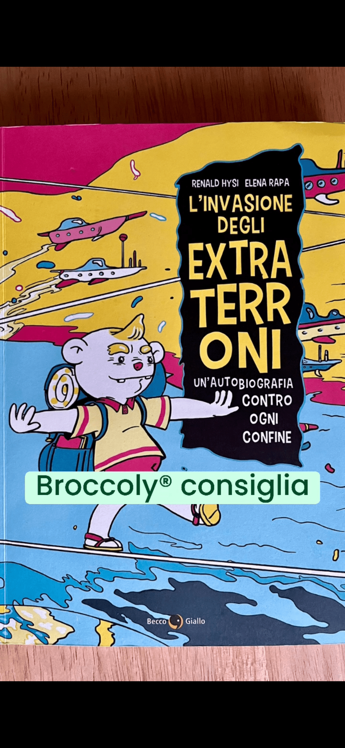 Recensione del Fumetto "L'invasione degli Extraterroni" 🇮🇹 🇦🇱