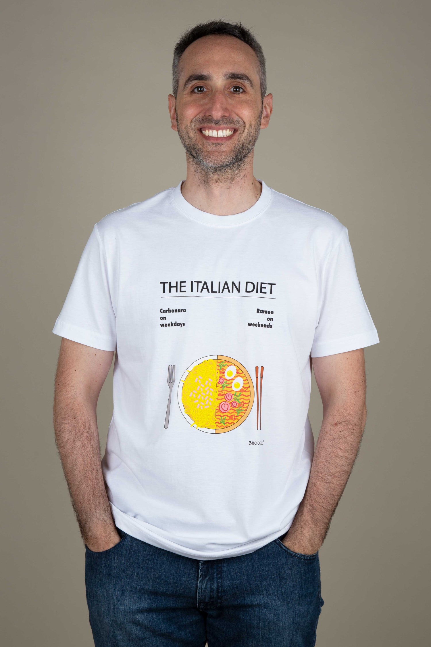 &quot;The Italian Diet&quot; regular fit unisex crew-neck t-shirt